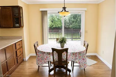 5887 Boxwood Drive, Lorain, OH 44053 - Photo 10