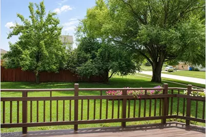 5887 Boxwood Drive, Lorain, OH 44053 - Photo 32