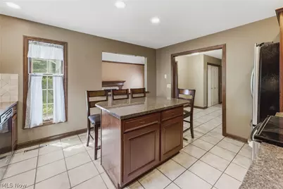 6114 Groton Street NW, Canton, OH 44708 - Photo 6