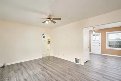 613 Reed Avenue, Akron, OH 44306 - Photo 4