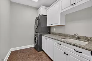 4066 Knollbrook Dr, Norton, OH 44203 - Photo 22