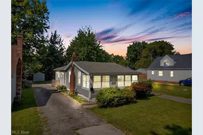 290 E 317th Street, Willowick, OH 44095 - Photo 8