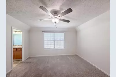 159 Prestwyck Lane, Elyria, OH 44035 - Photo 4
