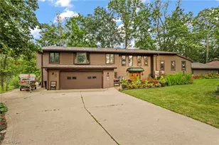 910 Pike Dr, Mansfield, OH 44903 - Photo 1