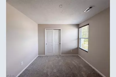 12478 Challenge Way, Columbia Station, OH 44028 - Photo 4