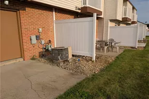 1537 Whitehall Blvd, Kent, OH 44240 - Photo 12