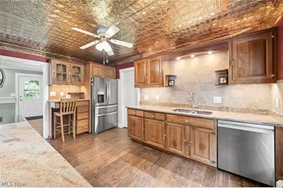 10689 Vaughn Road, Mantua, OH 44255 - Photo 14