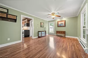 10689 Vaughn Rd, Mantua, OH 44255 - Photo 4