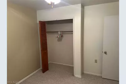 17448 Laurel Avenue, Lake Milton, OH 44429 - Photo 14