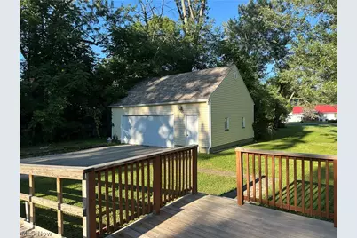 17448 Laurel Avenue, Lake Milton, OH 44429 - Photo 18