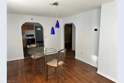 17448 Laurel Avenue, Lake Milton, OH 44429 - Photo 8