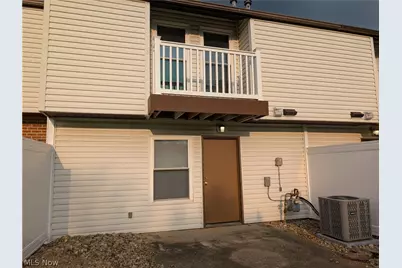 1563 Whitehall Boulevard, Kent, OH 44240 - Photo 12