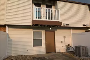 1563 Whitehall Blvd, Kent, OH 44240 - Photo 12