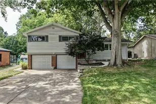 3136 Englewood Dr, Stow, OH 44224 - Photo 1