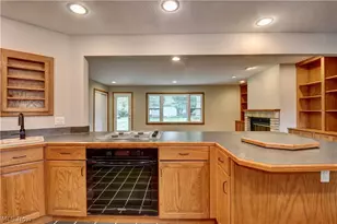 3136 Englewood Dr, Silver Lake, OH 44224 - Photo 14