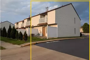 1565 Whitehall Blvd, Kent, OH 44240 - Photo 6