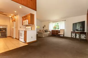10041 Chardon Rd, Chardon, OH 44024 - Photo 10