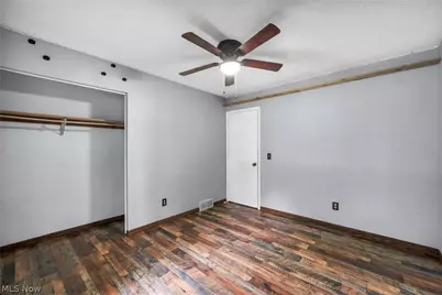 7601 Brookview Street, Louisville, OH 44641 - Photo 22
