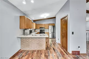 7601 Brookview St, Louisville, OH 44641 - Photo 12