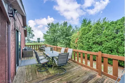 7601 Brookview Street, Louisville, OH 44641 - Photo 38