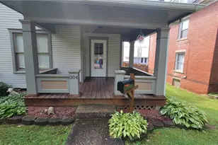 304 Oakwood Ave, Marietta, OH 45750 - Photo 2