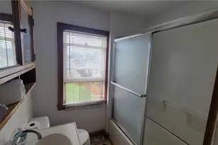 304 Oakwood Ave, Marietta, OH 45750 - Photo 18