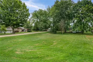 957 Cleveland Ave, Amherst, OH 44001 - Photo 34