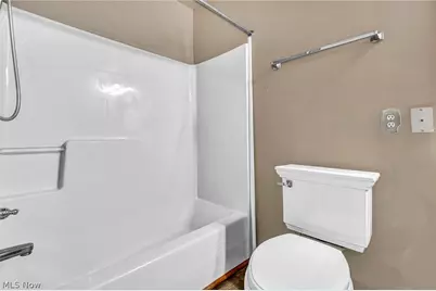 3045 Irena Lane, Twinsburg, OH 44087 - Photo 34