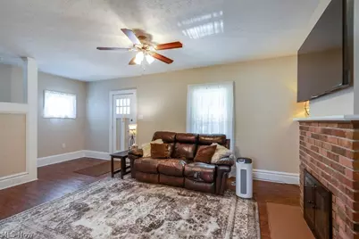 77 Devonshire Drive, Akron, OH 44312 - Photo 6