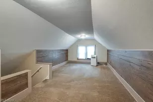 77 Devonshire Dr, Akron, OH 44312 - Photo 16