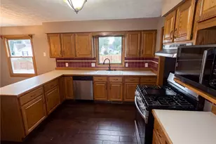 1100 Prescot Ave NW, Massillon, OH 44646 - Photo 2
