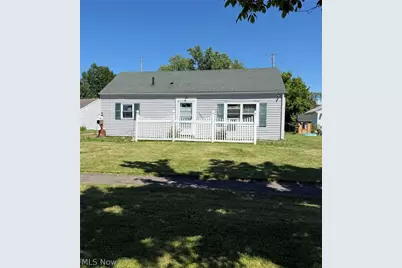 4047 Tacoma Avenue, Lorain, OH 44055 - Photo 1