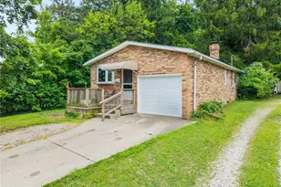 275 1st St, Wadsworth, OH 44281 - Photo 2