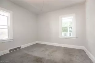 723 E 162nd St, Loveland, OH 44110 - Photo 10