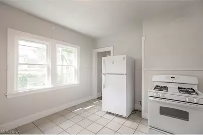 723 E 162nd Street, Loveland, OH 44110 - Photo 4