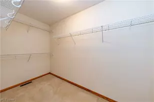 952 Rosemarie Cir, Wadsworth, OH 44281 - Photo 12