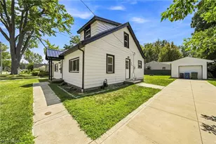 232 Plymouth Dr, Eastlake, OH 44095 - Photo 4