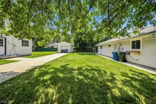 232 Plymouth Dr, Eastlake, OH 44095 - Photo 12