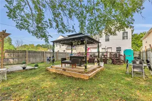 1396 E 124th St, Loveland, OH 44106 - Photo 4