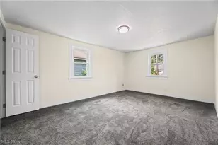 874 Wilmot St, Akron, OH 44306 - Photo 16