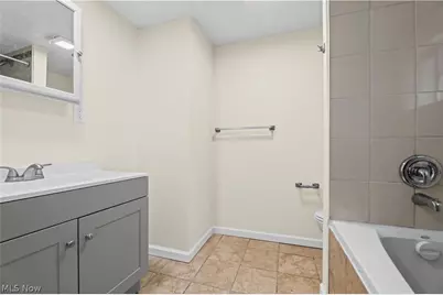 874 Wilmot Street, Akron, OH 44306 - Photo 12