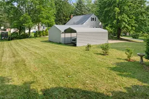 2134 Plymouth Dr, Uniontown, OH 44685 - Photo 12