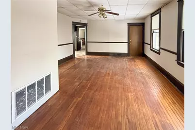 3672 E 48th Street, Loveland, OH 44105 - Photo 2
