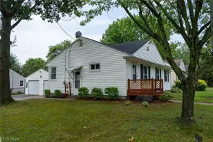 890 Independence Ave, Akron, OH 44310 - Photo 16