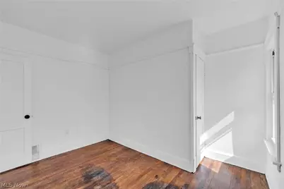 9414 Carton Avenue, Loveland, OH 44104 - Photo 38