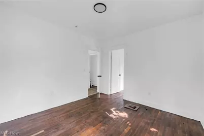 9414 Carton Avenue, Loveland, OH 44104 - Photo 22