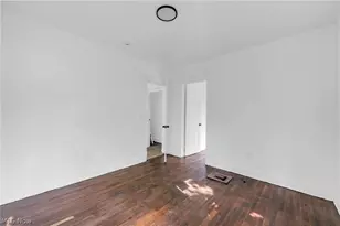 9414 Carton Ave, Loveland, OH 44104 - Photo 22