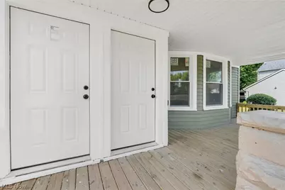 9414 Carton Avenue, Loveland, OH 44104 - Photo 6