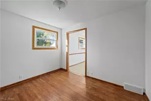 1427 E Broad, Louisville, OH 44641 - Photo 20