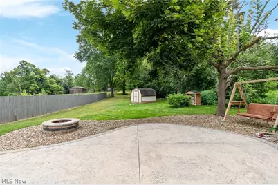 2607 Berry Road, Akron, OH 44320 - Photo 20